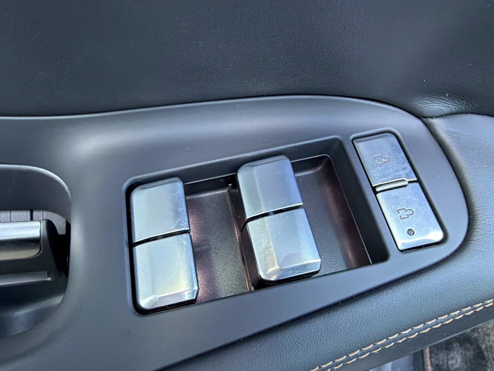 2027 Lincoln Navigator Black Label