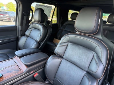2027 Lincoln Navigator Black Label
