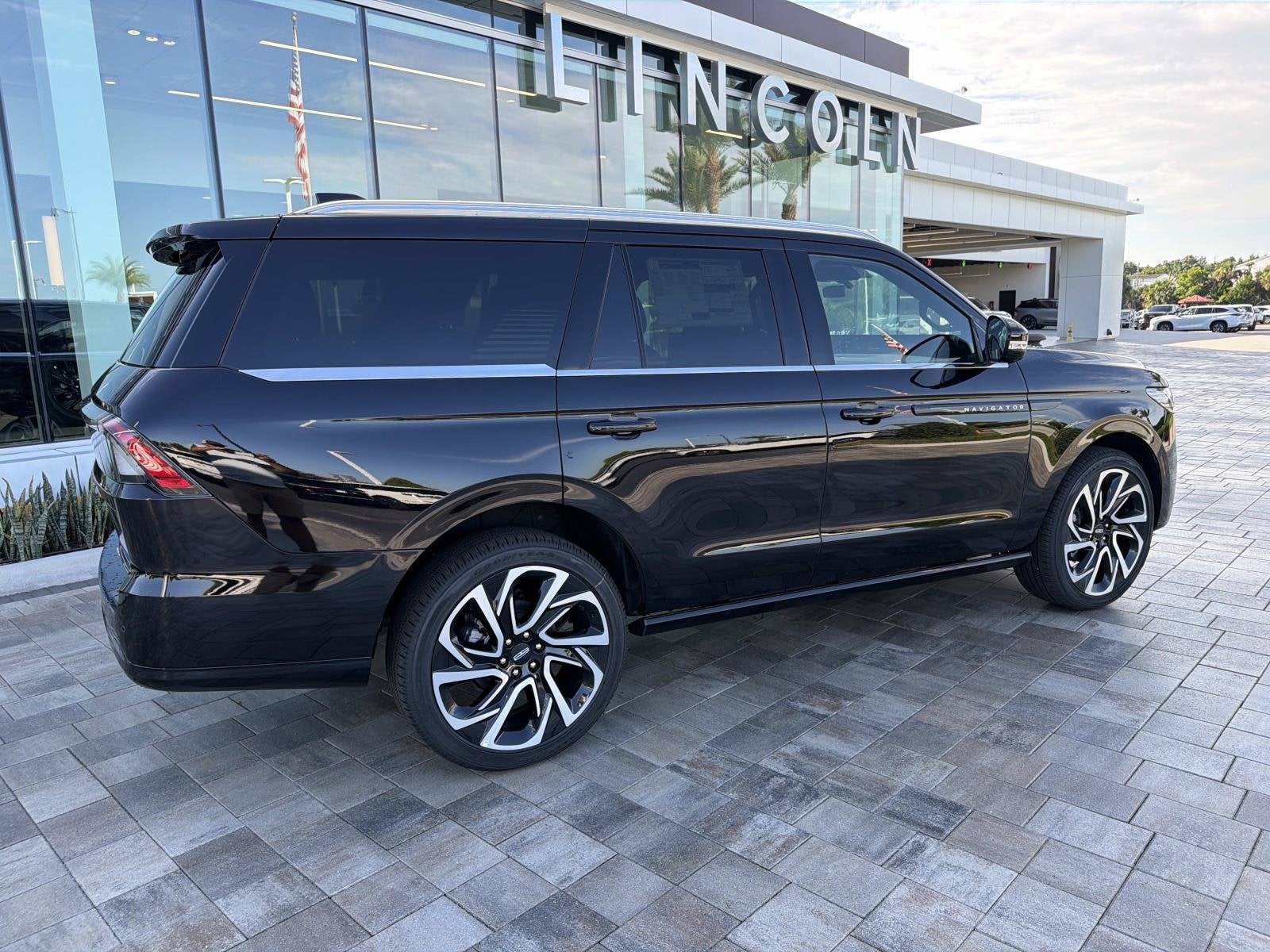 2027 Lincoln Navigator Black Label