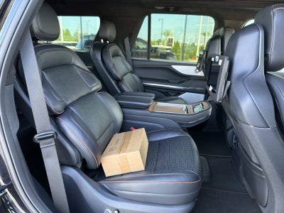 2027 Lincoln Navigator Black Label