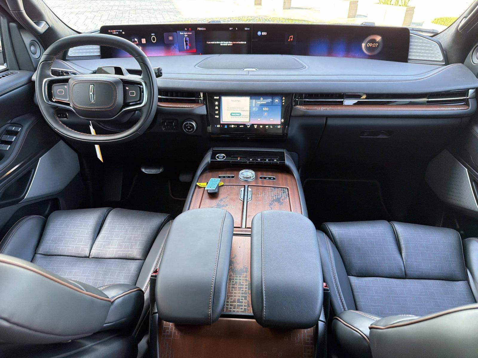 2027 Lincoln Navigator Black Label