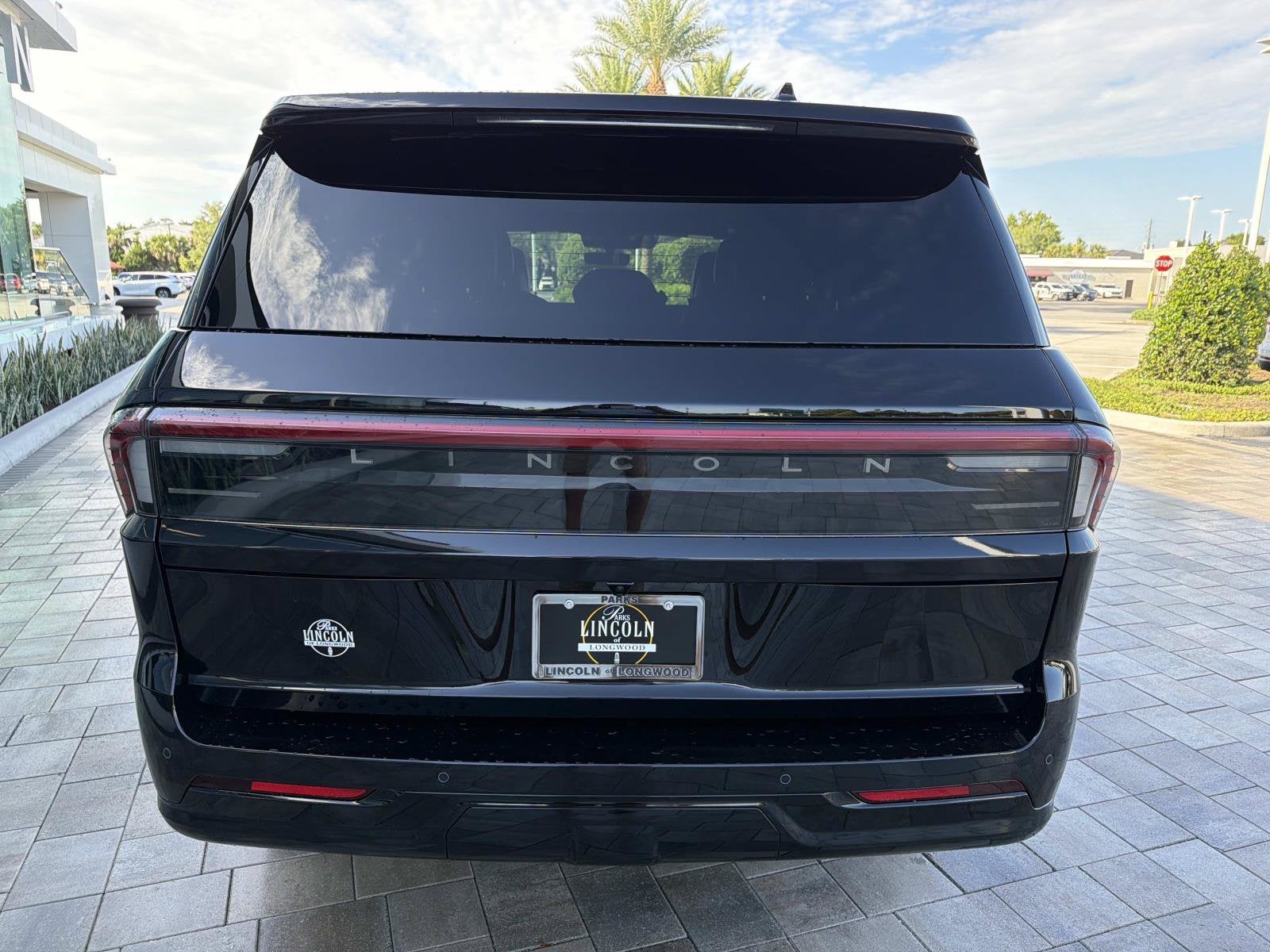 2027 Lincoln Navigator Black Label