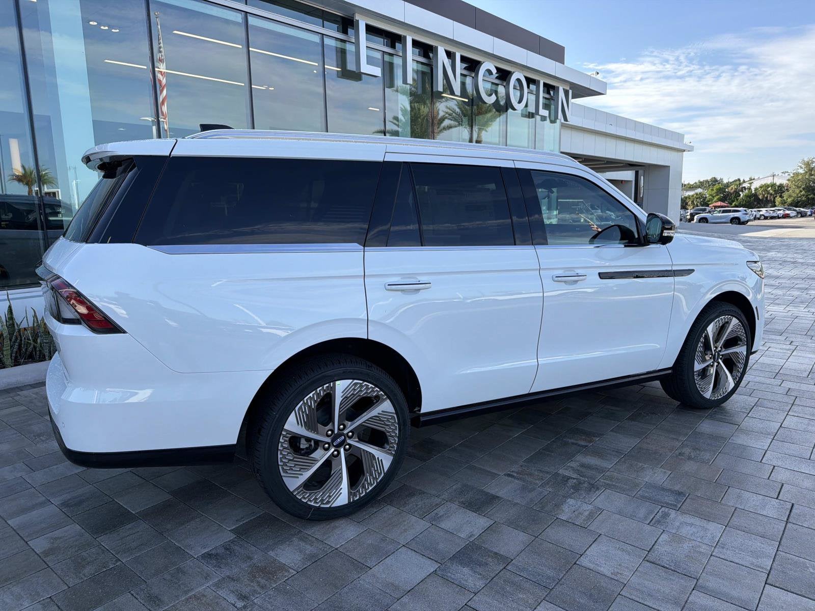 2027 Lincoln Navigator Black Label