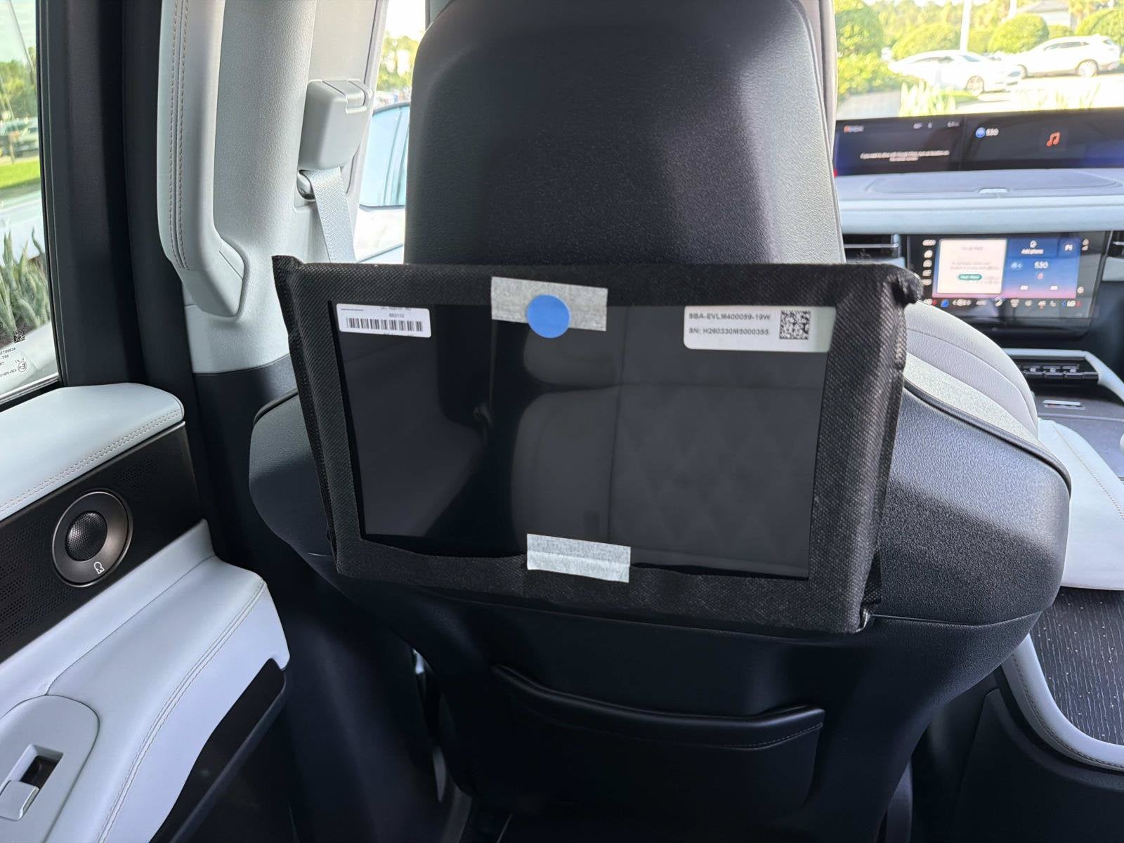 2027 Lincoln Navigator Black Label