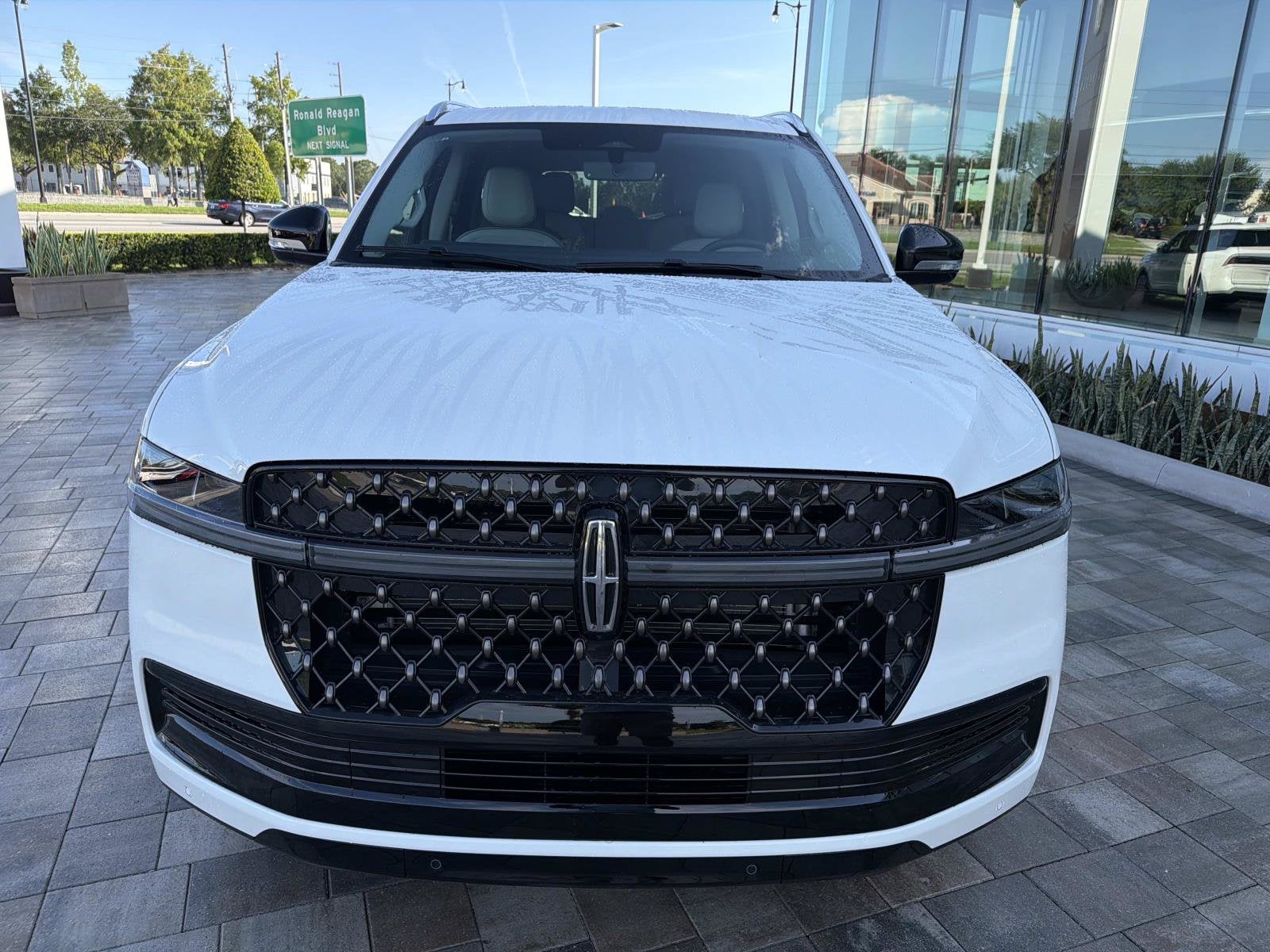 2027 Lincoln Navigator Black Label