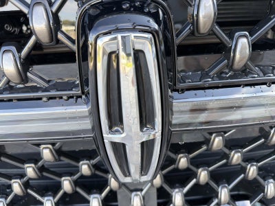 2027 Lincoln Navigator Black Label