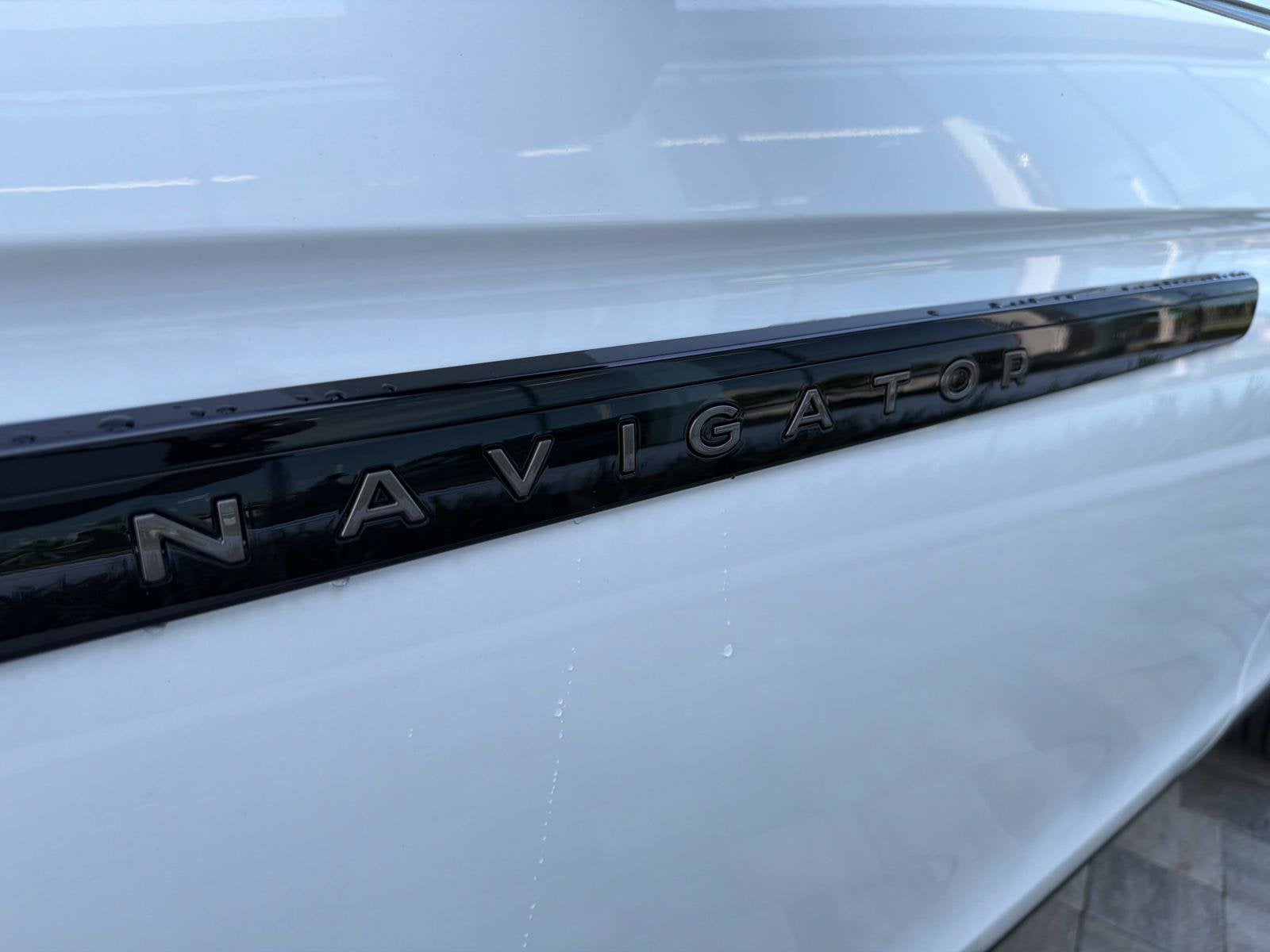 2027 Lincoln Navigator Black Label