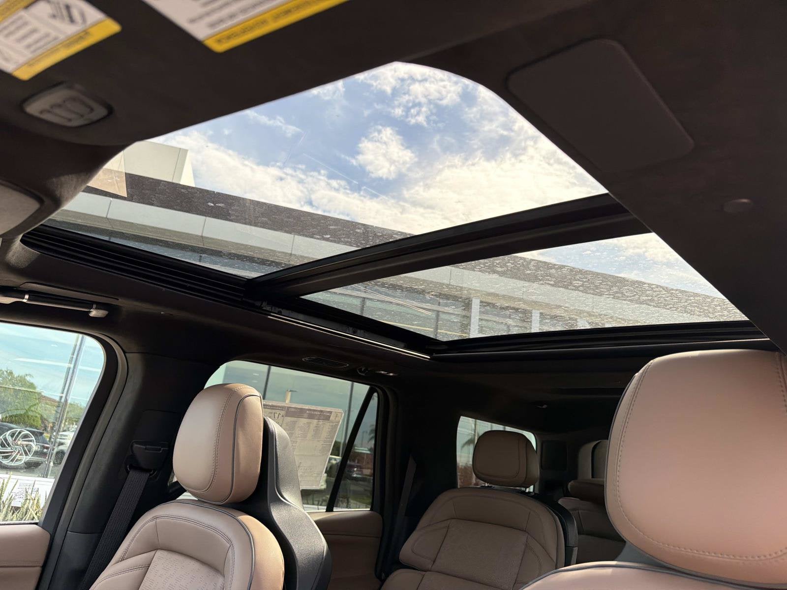 2027 Lincoln Navigator Black Label