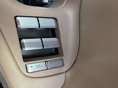 2027 Lincoln Navigator Black Label
