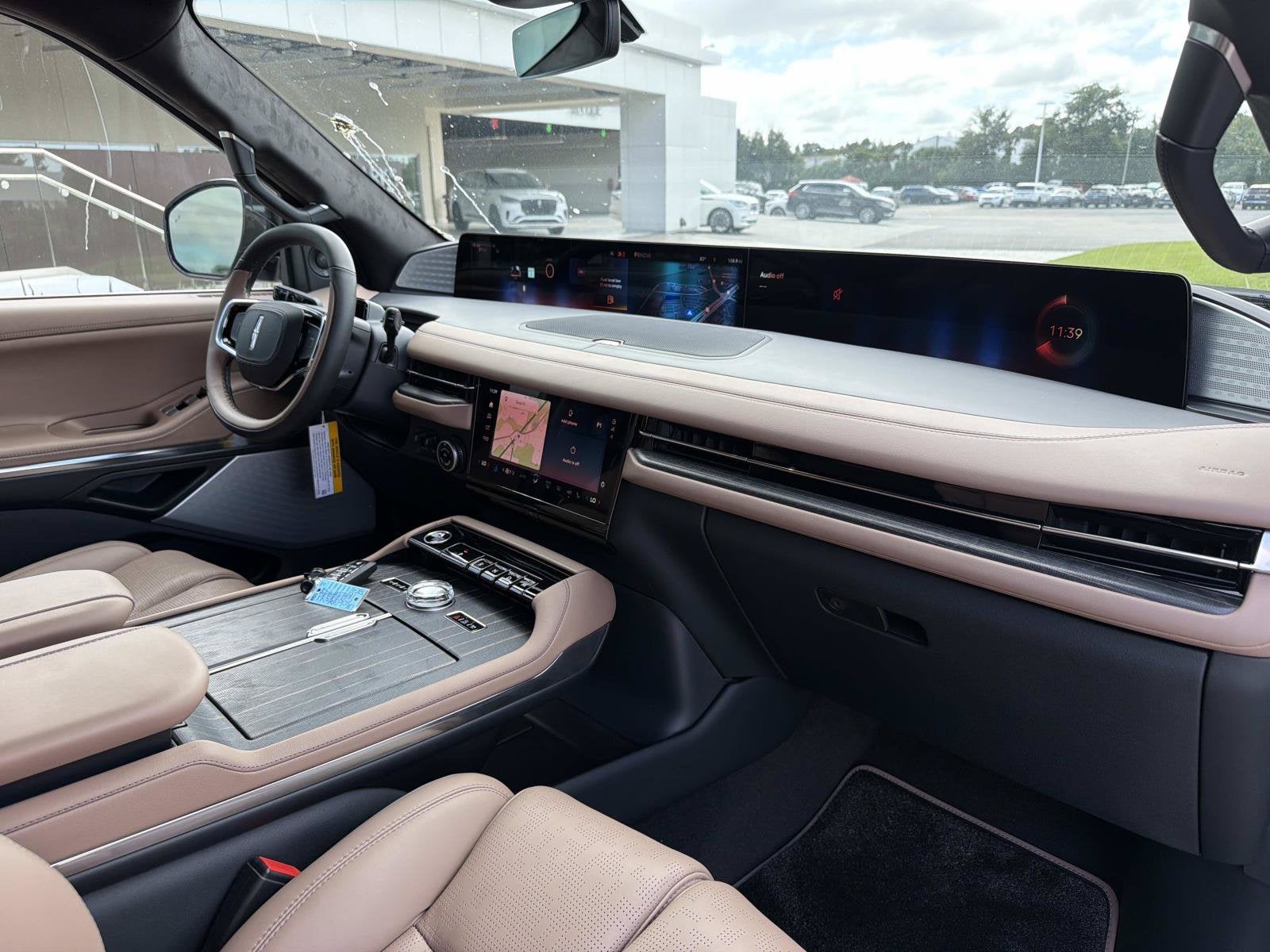 2027 Lincoln Navigator Black Label