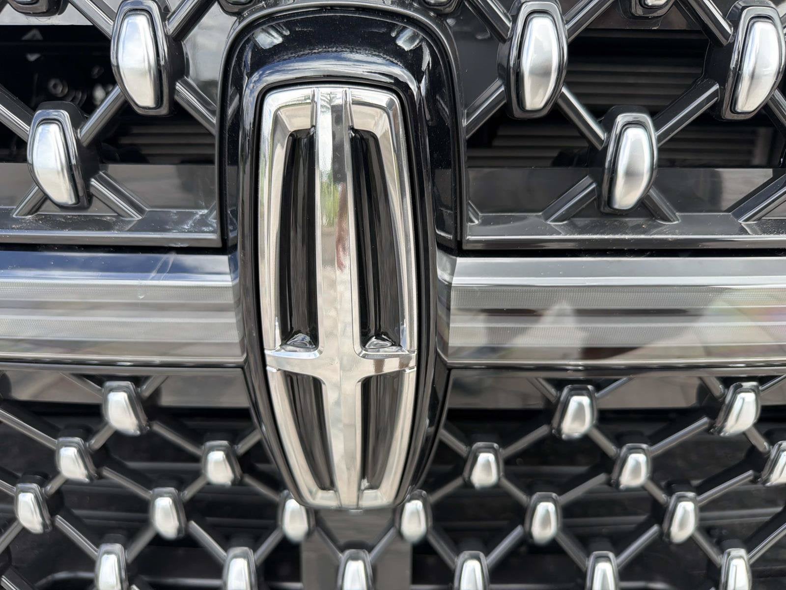 2027 Lincoln Navigator Black Label