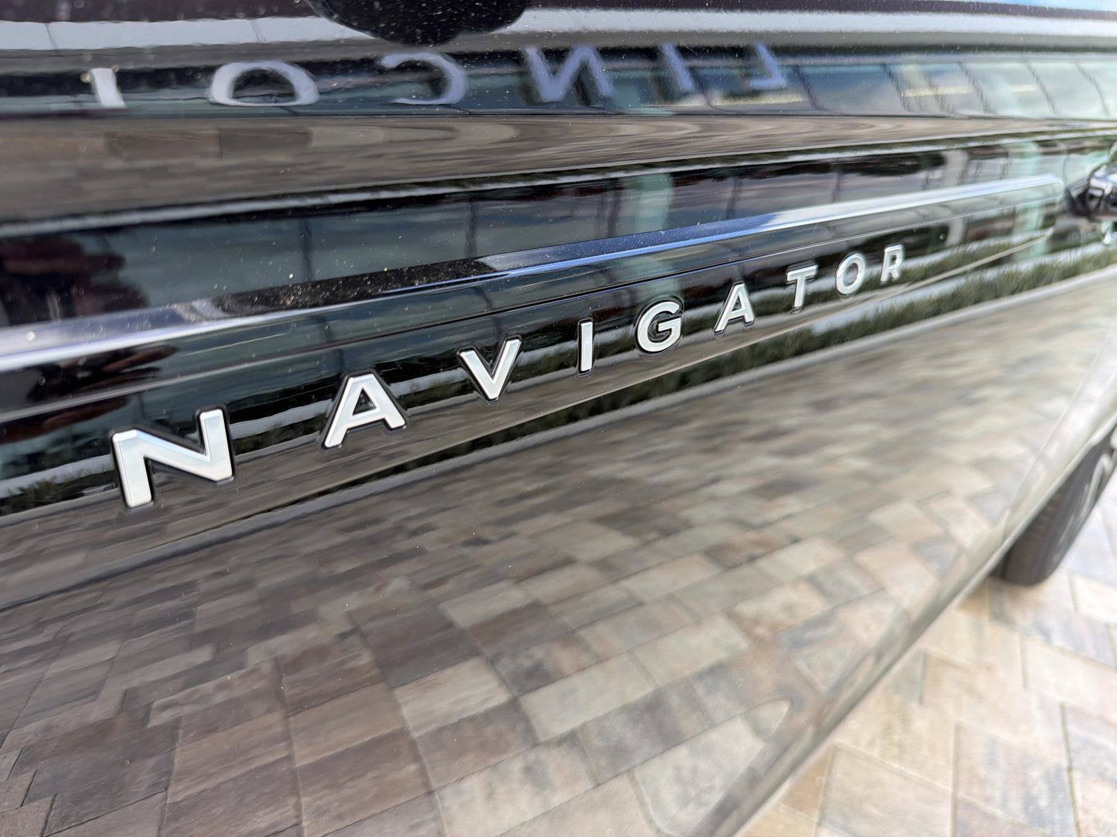 2027 Lincoln Navigator Black Label
