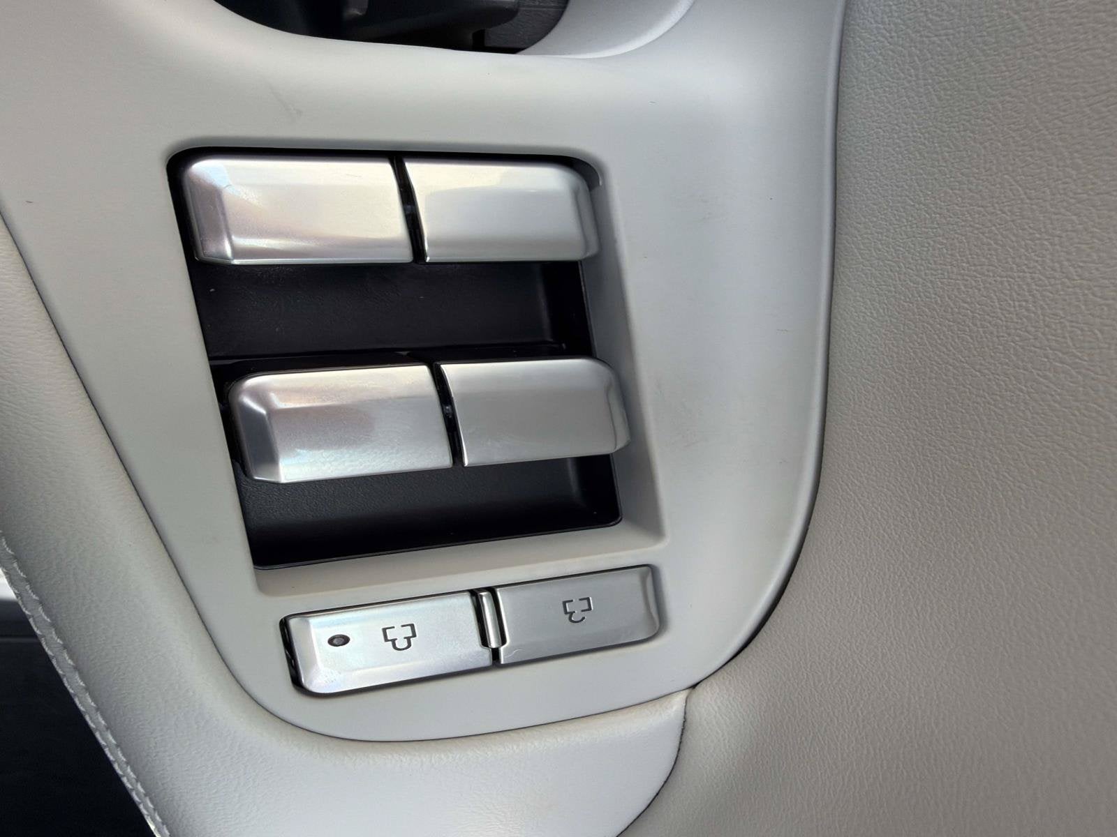 2026 Lincoln Navigator Premiere
