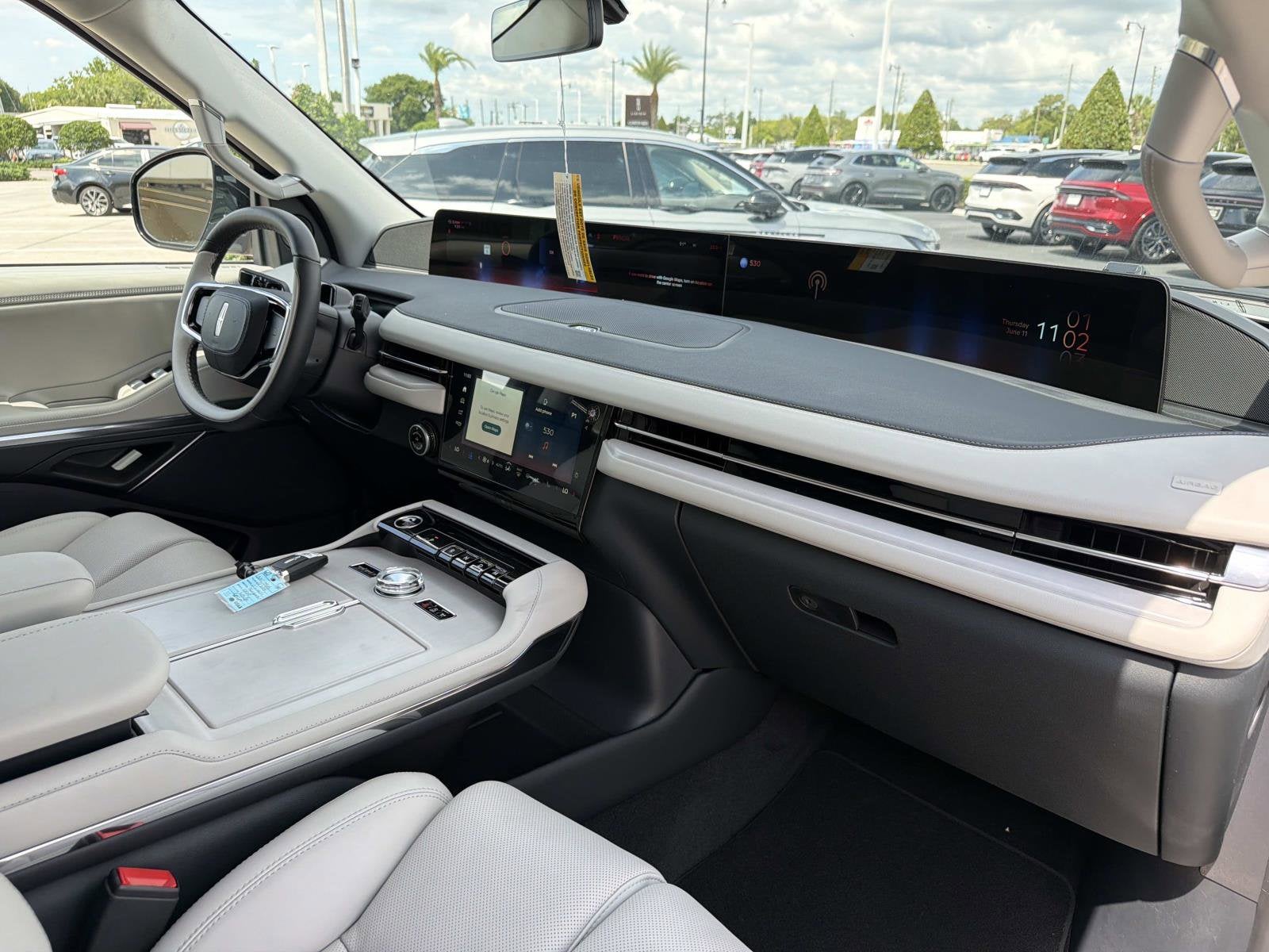 2026 Lincoln Navigator Premiere