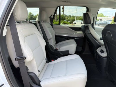 2026 Lincoln Navigator Premiere