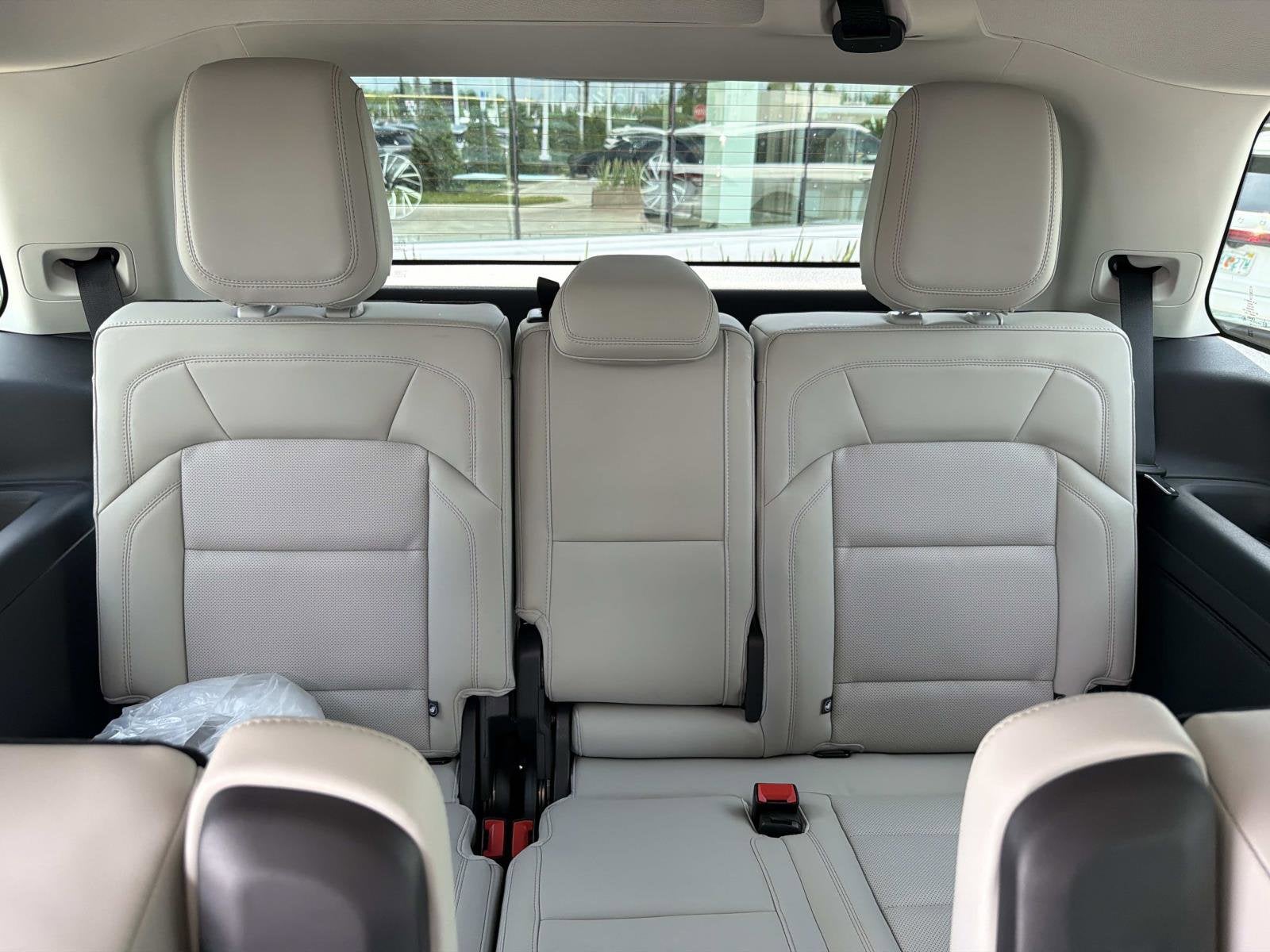 2026 Lincoln Navigator Premiere