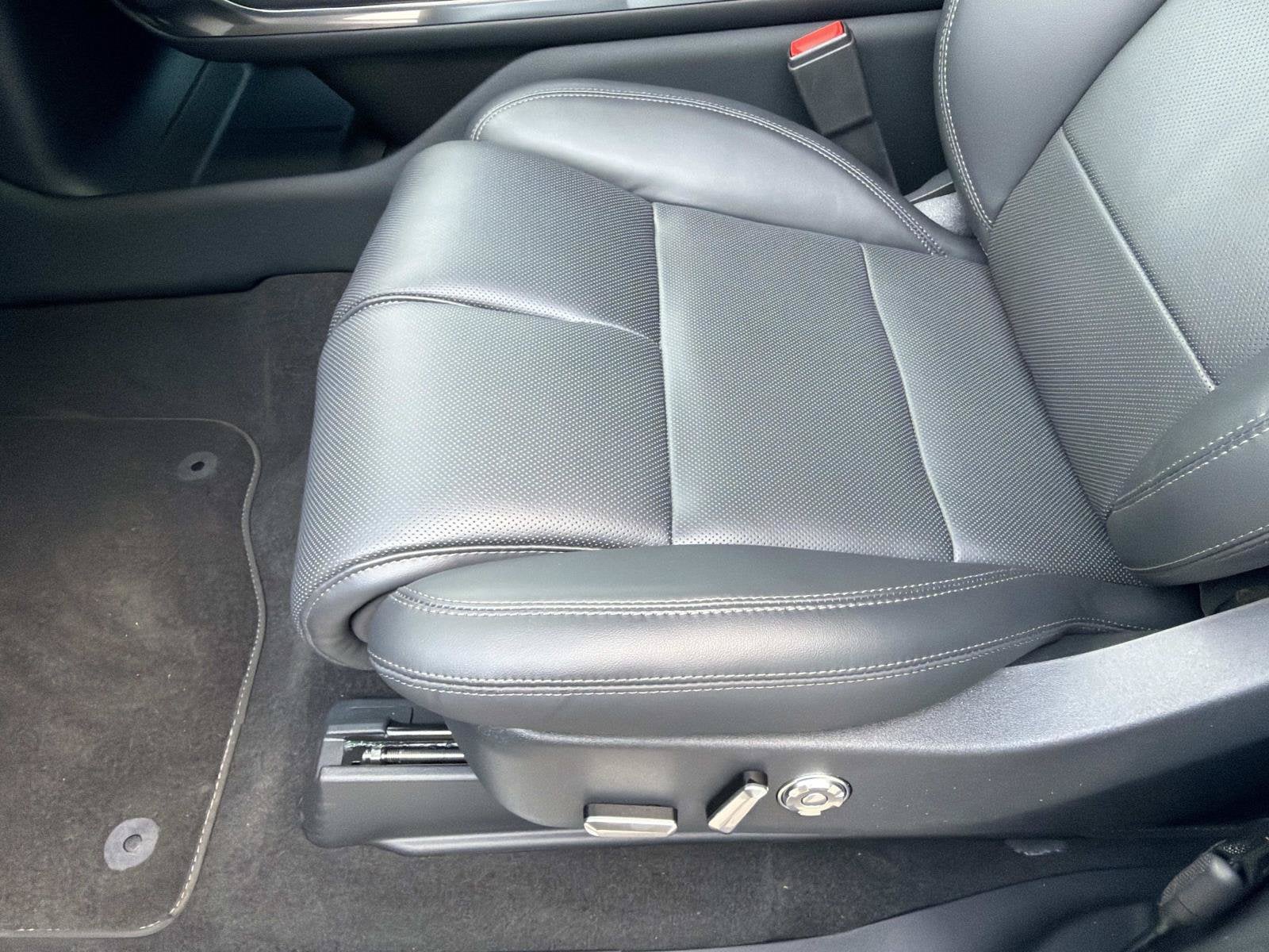 2026 Lincoln Navigator Premiere