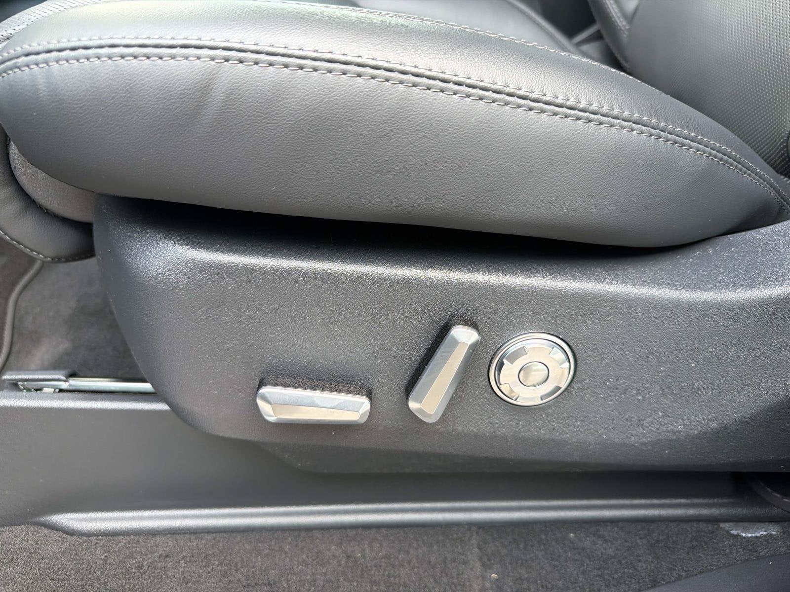 2026 Lincoln Navigator Premiere