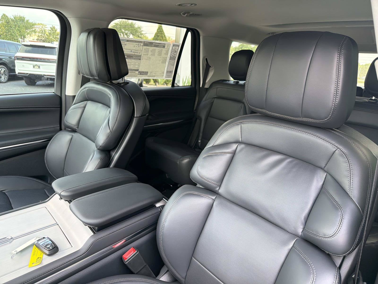 2026 Lincoln Navigator Premiere