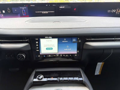 2026 Lincoln Navigator Premiere