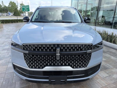 2026 Lincoln Navigator Premiere