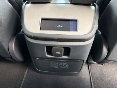 2027 Lincoln Navigator Premiere