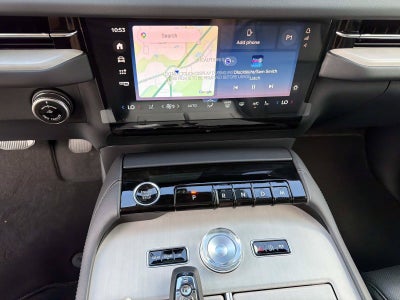 2027 Lincoln Navigator Premiere
