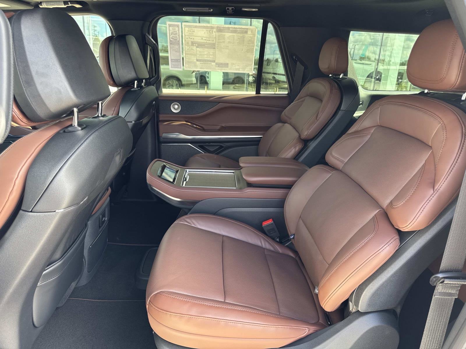 2026 Lincoln Navigator L Reserve