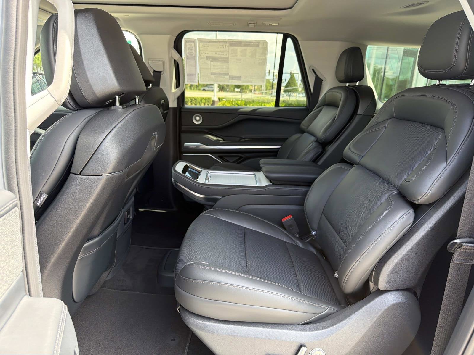 2026 Lincoln Navigator L Reserve