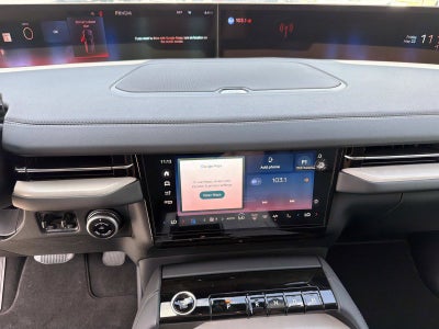 2026 Lincoln Navigator L Reserve
