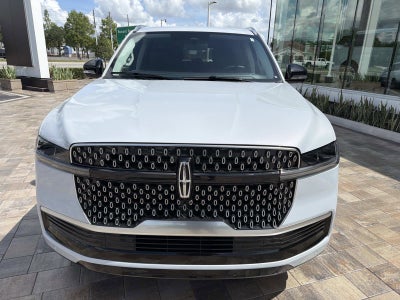 2026 Lincoln Navigator L Reserve
