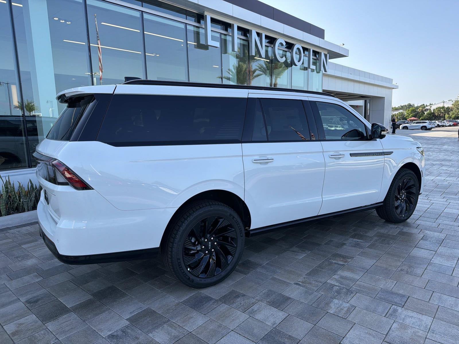 2026 Lincoln Navigator L Reserve