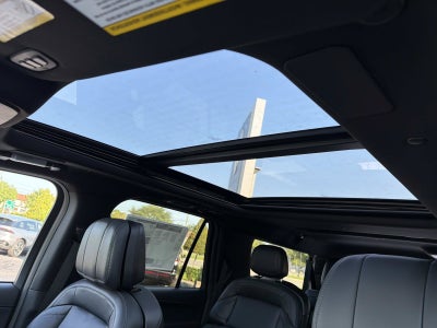 2026 Lincoln Navigator L Reserve