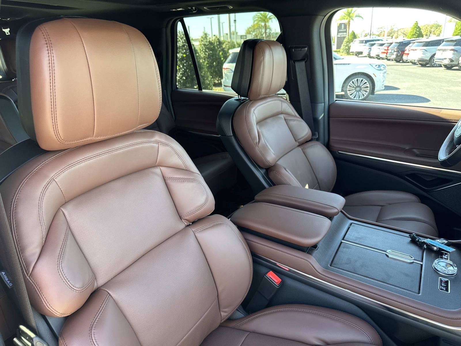 2026 Lincoln Navigator L Reserve