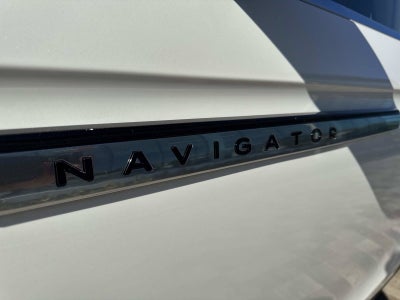 2026 Lincoln Navigator L Reserve