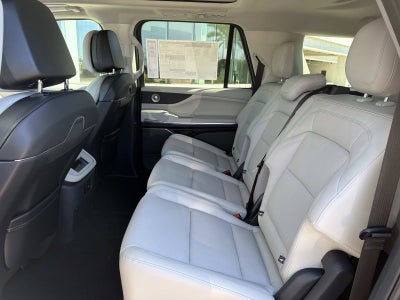 2026 Lincoln Navigator L Reserve