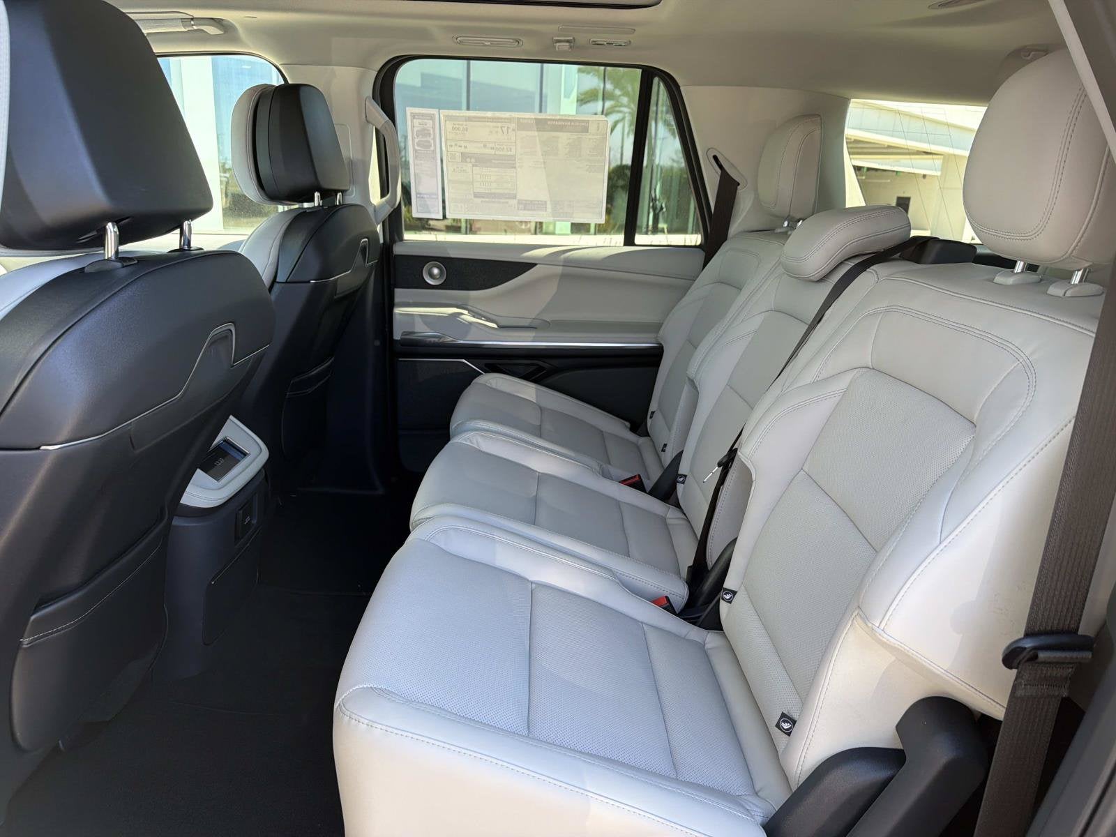 2026 Lincoln Navigator L Reserve