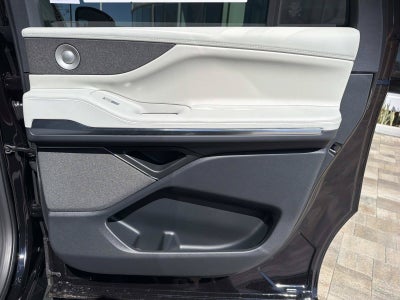 2026 Lincoln Navigator L Reserve