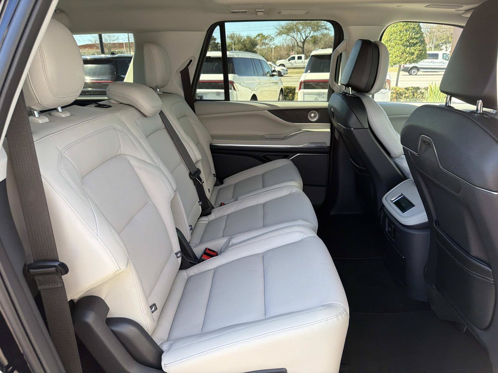 2026 Lincoln Navigator L Reserve