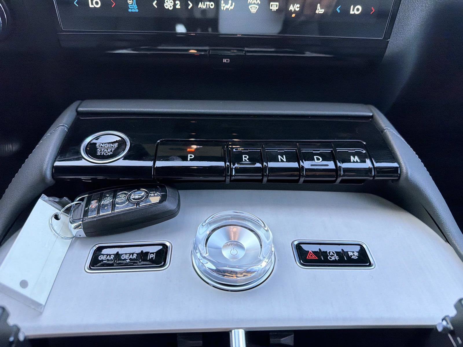 2026 Lincoln Navigator L Reserve