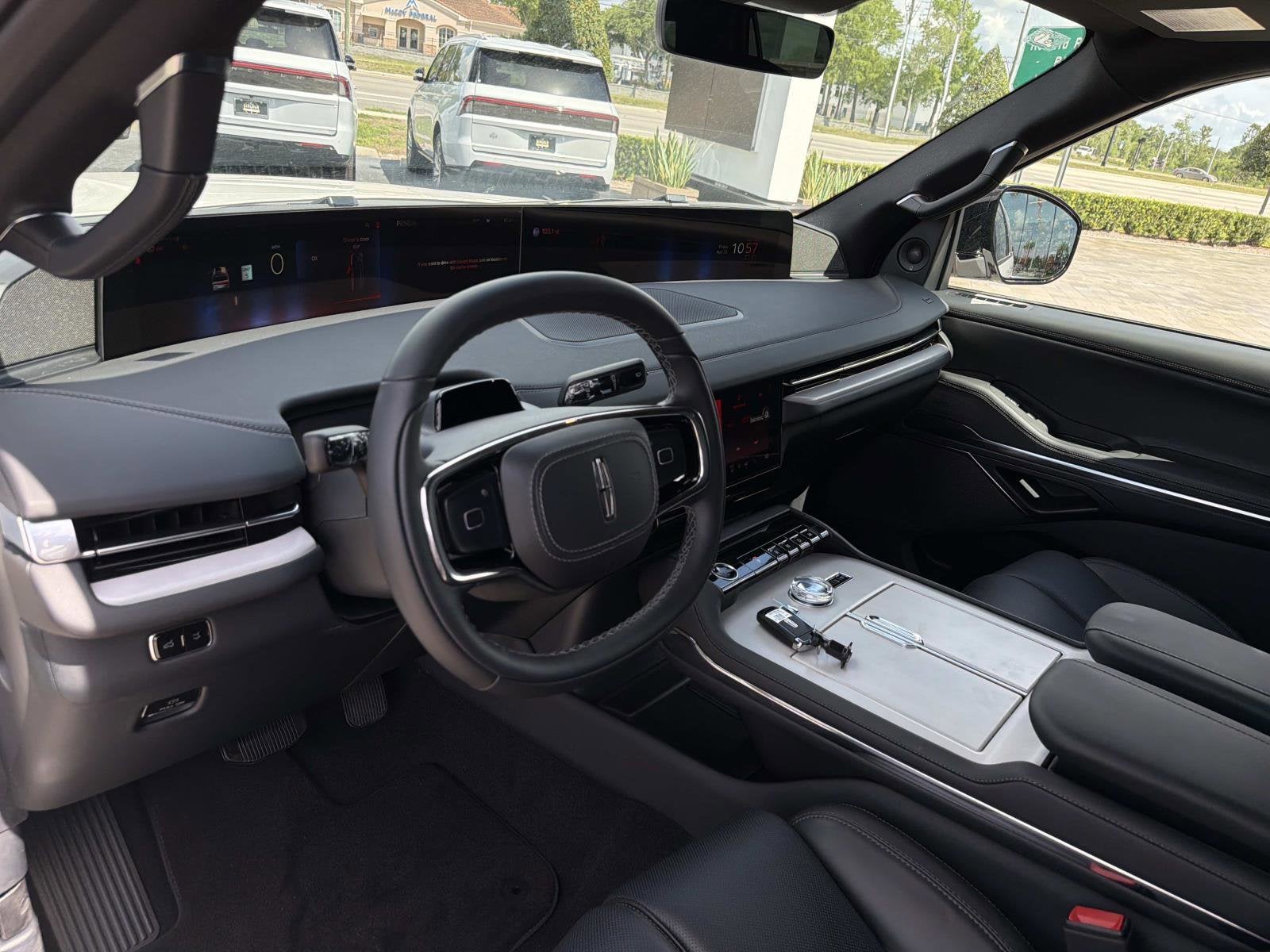 2026 Lincoln Navigator L Reserve