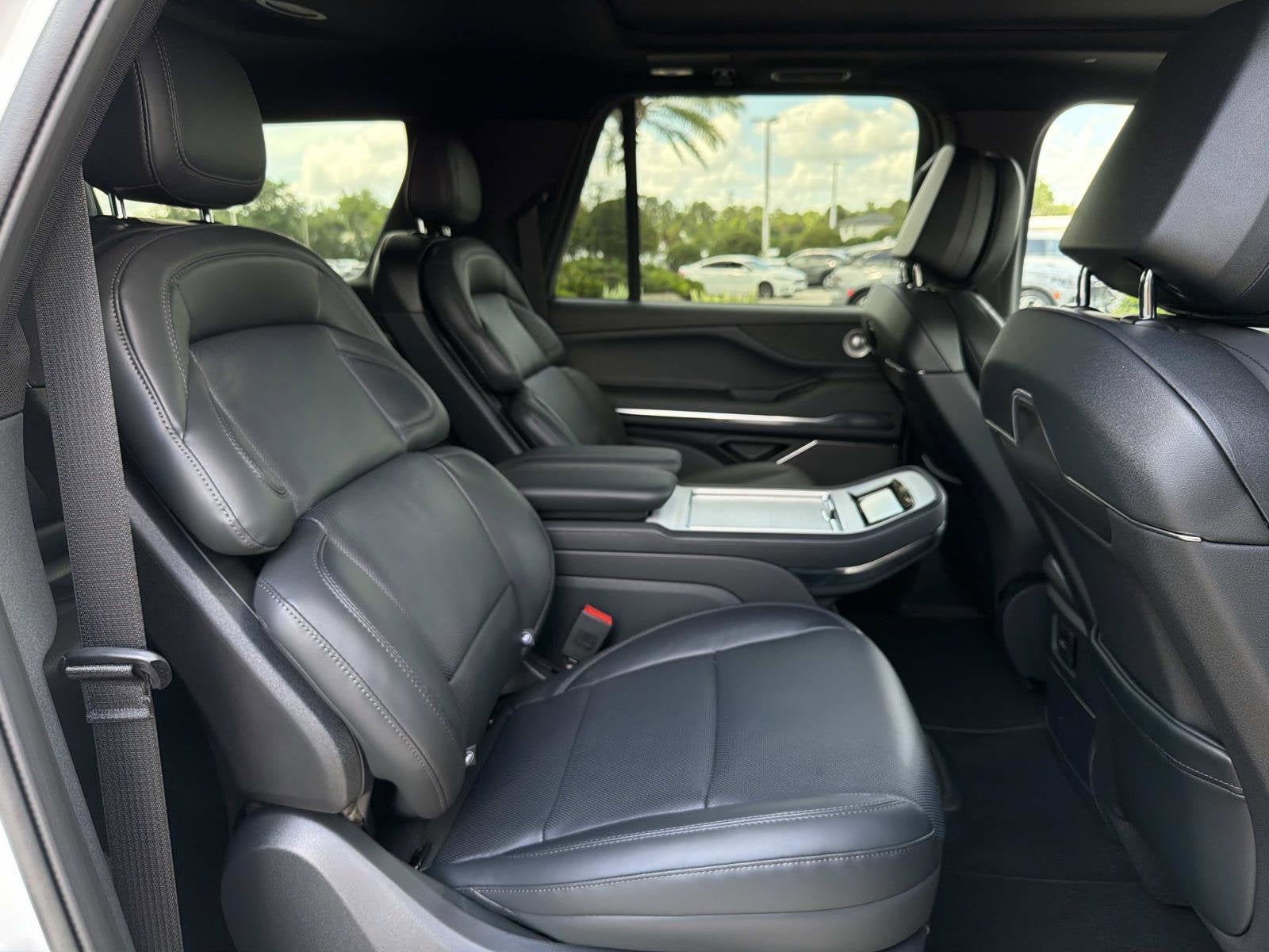 2026 Lincoln Navigator L Reserve