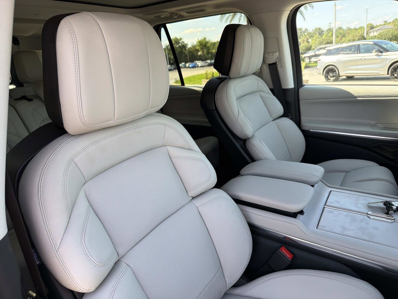 2026 Lincoln Navigator L Reserve