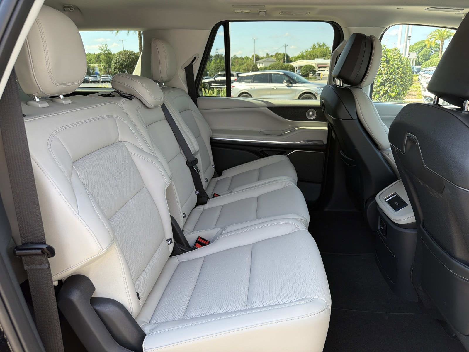 2026 Lincoln Navigator L Reserve