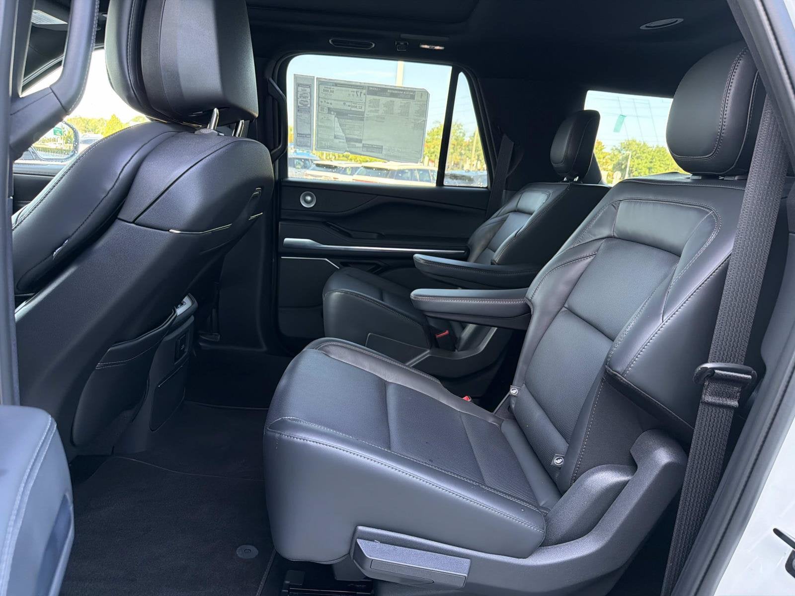 2026 Lincoln Navigator L Reserve