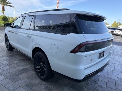 2026 Lincoln Navigator L Reserve