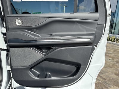 2026 Lincoln Navigator L Reserve