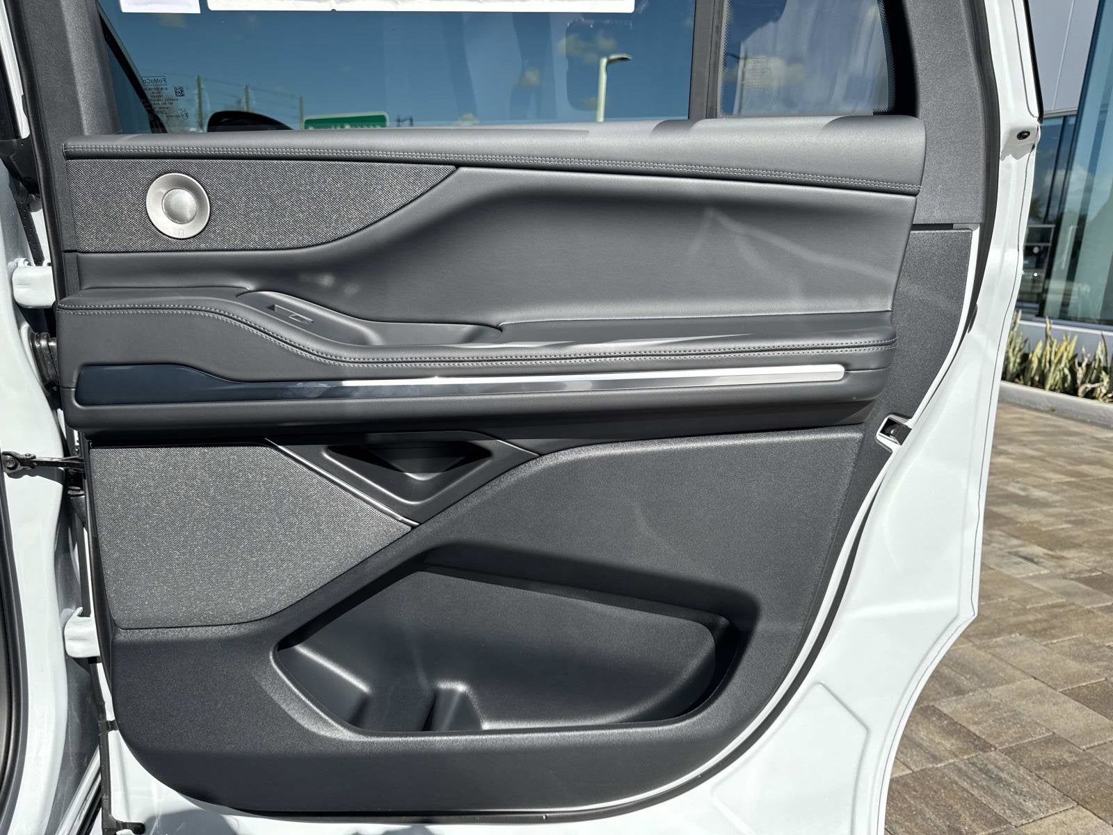 2026 Lincoln Navigator L Reserve