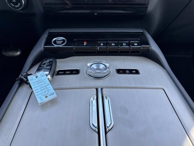 2026 Lincoln Navigator L Reserve