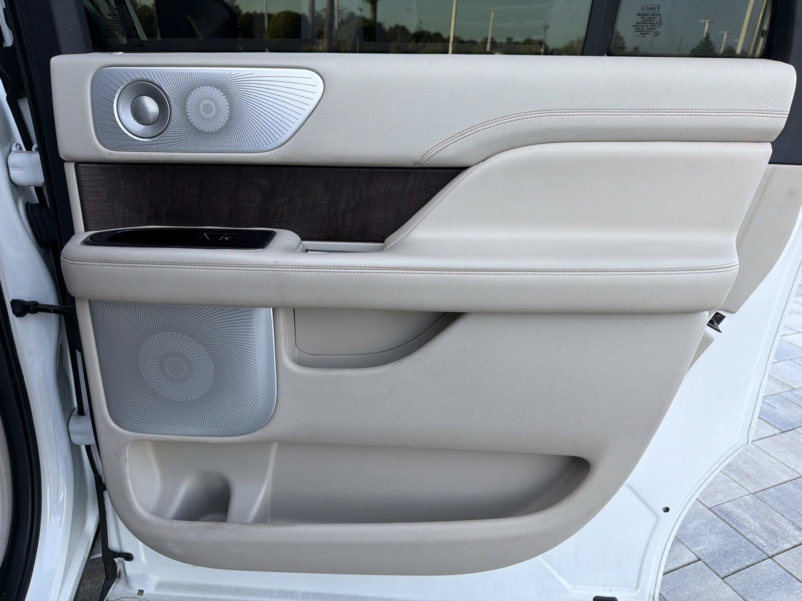 2020 Lincoln Navigator L Reserve